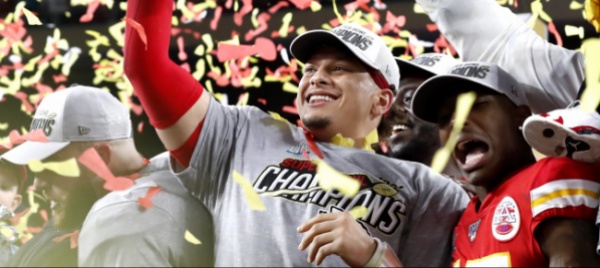 al-super-bowl-la-differenza-la-fa-il-talento-di-mahomes