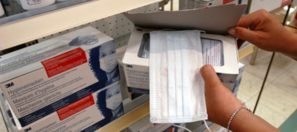 coronavirus-ladro-di-mascherine-all-ospedale-di-como