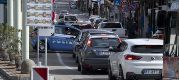 a-maglie-strette-la-rete-al-valico-non-tralascia-nessuno