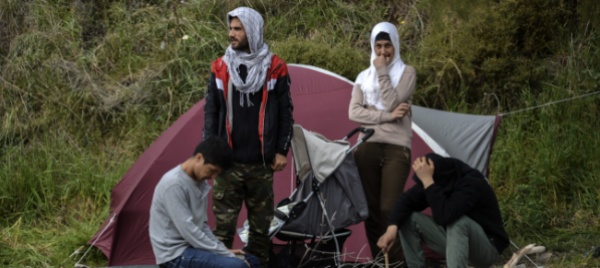 ankara-mette-in-isolamento-i-migranti-in-attesa-al-confine-greco
