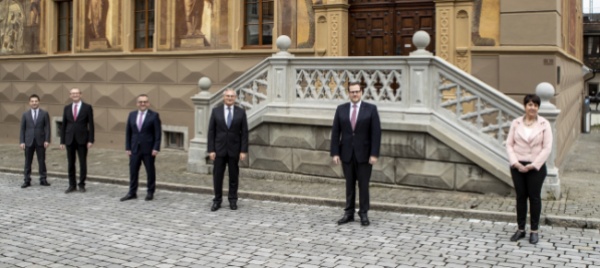 svitto-battaglia-tra-ppd-e-ps-per-l-ultimo-posto-in-governo
