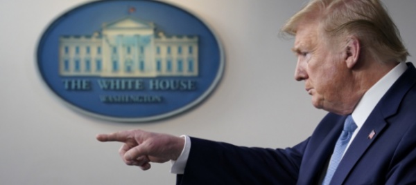 usa-trump-covid-19-nemico-invisibile