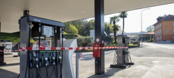 distributori-di-benzina-non-si-rabbocca-piu-il-serbatoio