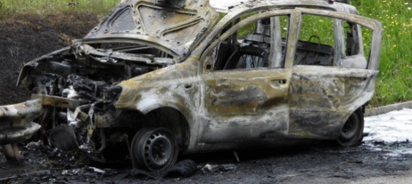 incidente-mortale-a-malvaglia-auto-sbanda-e-prende-fuoco