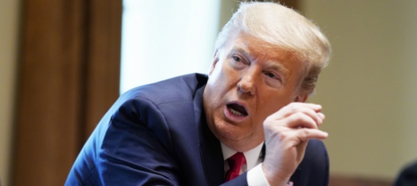 coronavirus-trump-sospende-i-finanziamenti-all-oms