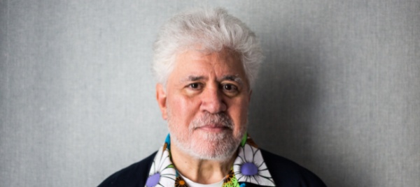 almodovar-e-la-quarantena-con-james-bond