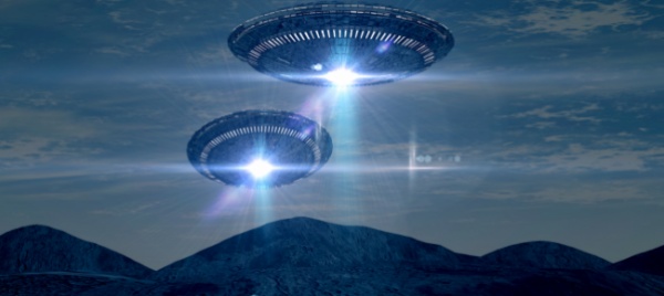 gli-oggetti-volanti-non-identificati-del-pentagono