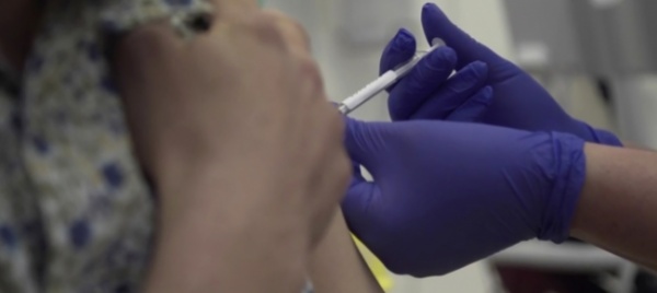 covid-19-concluso-il-primo-test-per-il-vaccino-di-oxford