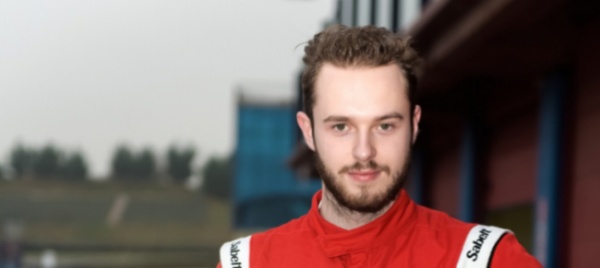 chiesa-in-gran-turismo-con-la-easy-race