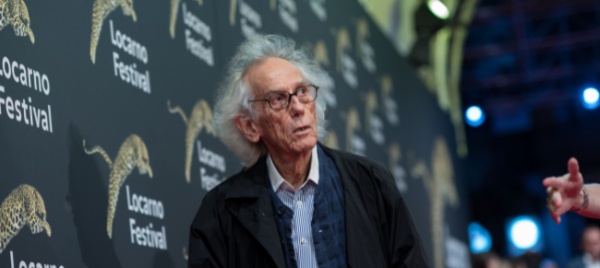 e-morto-christo-l-artista-impacchettatore