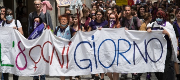 sciopero-delle-donne-un-anno-dopo-carobbio-parita-lontana