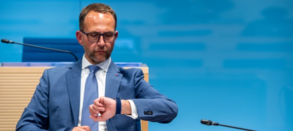 l-italia-riapre-la-svizzera-aumentera-i-controlli