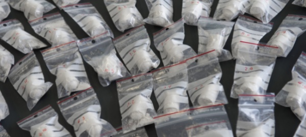 cocaina-euro-franchi-e-una-maserati-arrestato-spacciatore