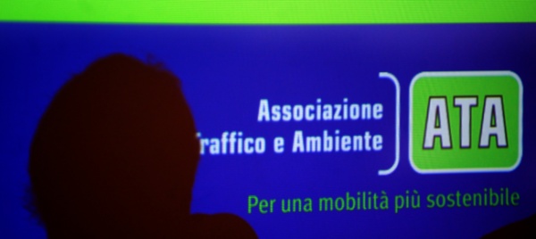 il-tram-treno-dei-desideri-all-incontrario-va