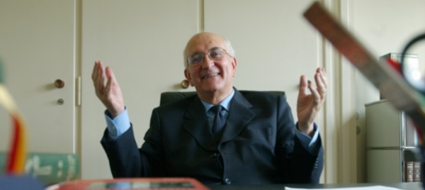 una-piazza-di-melide-per-don-sandro-vitalini