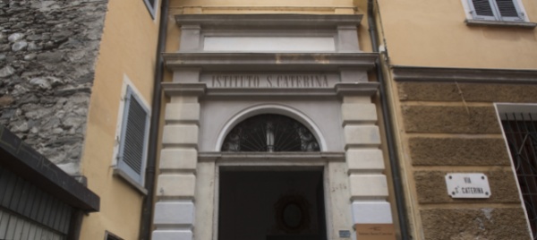 i-diplomati-della-scuola-commerciale-dell-istituto-sant-anna