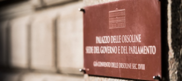 verso-la-commissione-d-inchiesta-sull-ex-funzionario-del-dss