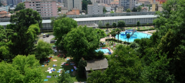 piscina-negata-diamo-la-diaria-a-favore-di-quei-ragazzini