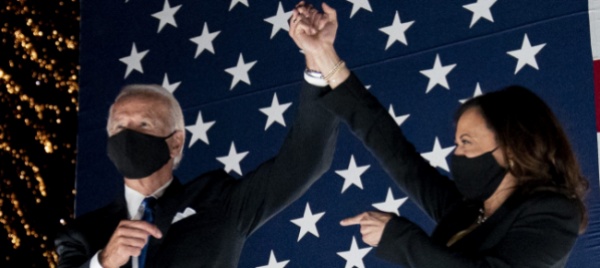 joe-biden-accetta-la-nomination-usciremo-dalle-tenebre