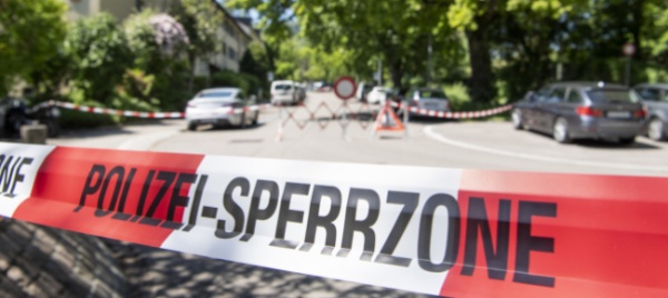 zurigo-madre-e-due-gemelle-trovate-morte-in-un-auto