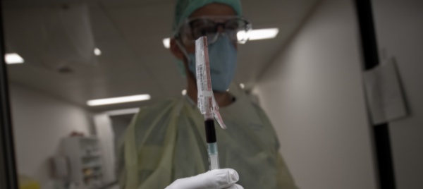 coronavirus-via-al-primo-test-umano-del-vaccino-italiano