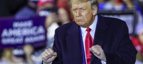 regalo-al-veleno-per-donald-trump