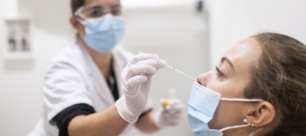coronavirus-altri-3-008-casi-un-tampone-su-5-positivo