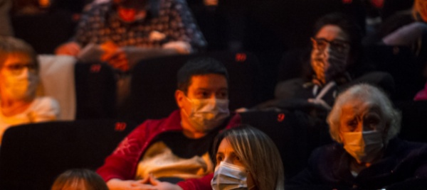 lockdown-all-italiana-per-i-cinema-ticinesi