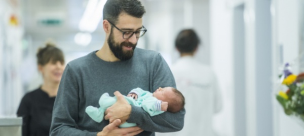 il-congedo-paternita-entra-in-vigore-il-primo-gennaio