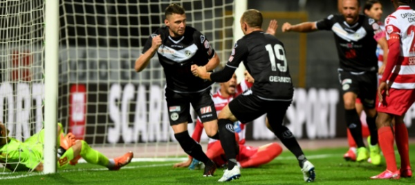 infortuni-e-var-contro-ma-il-lugano-non-molla-2-2-con-il-sion