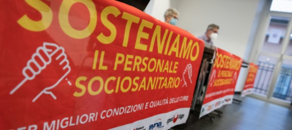 gli-infermieri-vogliono-curare-e-non-fare-i-burocrati