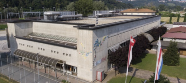si-ai-lavori-al-palapenz-ma-non-diluiti-su-piu-anni