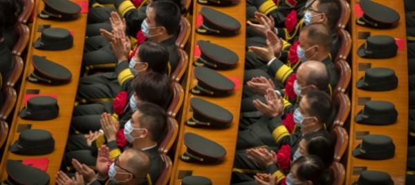 la-cina-e-il-coronavirus-da-untori-a-primi-della-classe
