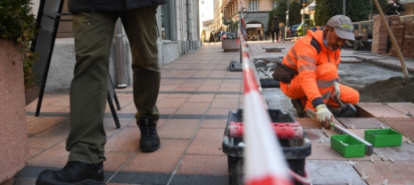 lavori-lungo-il-corso-chiasso-sistema-il-suo-salotto