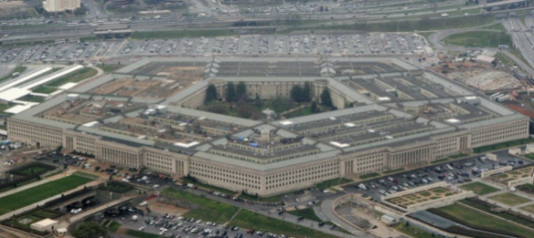 trump-silura-la-difesa-e-piazza-figure-controverse-a-lui-fedeli