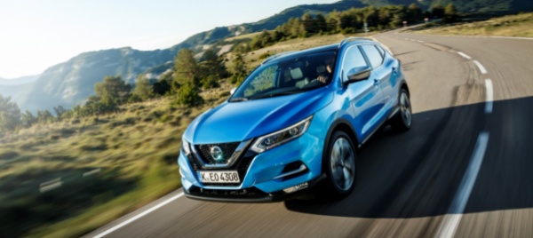 nissan-qashqai-arrivano-le-shiro