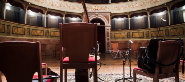 gli-svizzeri-spendono-347-franchi-al-mese-per-cultura-e-media