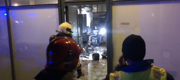incendio-in-un-magazzino-di-viganello