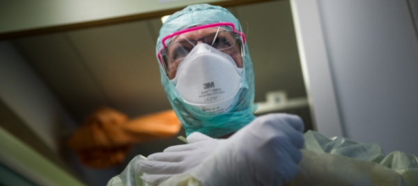 il-cancro-ai-polmoni-non-va-in-lockdown