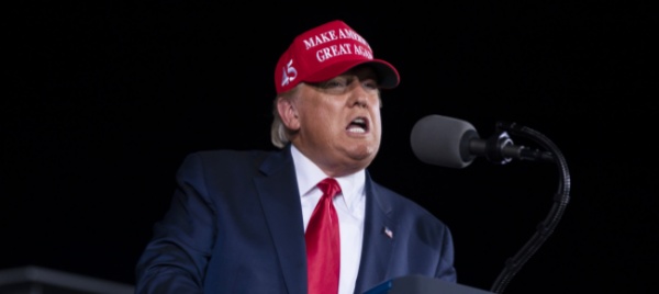 trump-non-sono-diva-come-lui-ci-mancava-solo-pavarotti