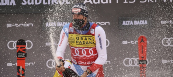anche-lo-slalom-parla-rossocrociato