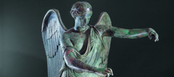 brescia-torna-la-vittoria-alata-dopo-il-restauro
