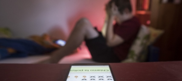 sempre-piu-adolescenti-vittime-di-molestie-sul-web-in-svizzera