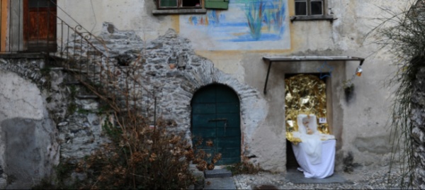 presepi-a-losone-e-vira-ma-quello-subacqueo-no