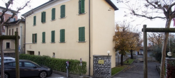 coronavirus-11-ospiti-positivi-al-centro-anziani-di-balerna
