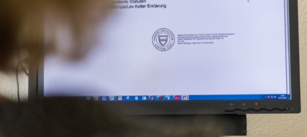 il-digitale-nell-amministrazione-per-gli-svizzeri-e-un-ni
