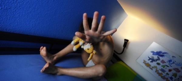 pedofilia-in-australia-maxirisarcimento-a-malta-arrestati-preti