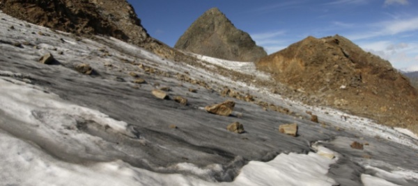 antenna-sul-campo-tencia-la-parola-a-berna