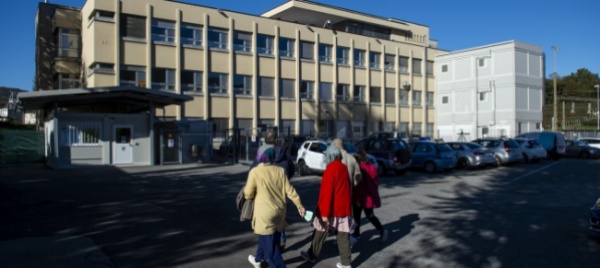 partito-il-cantiere-del-centro-federale-d-asilo-a-pasture