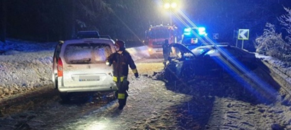 vigezzo-tre-feriti-in-un-incidente-frontale